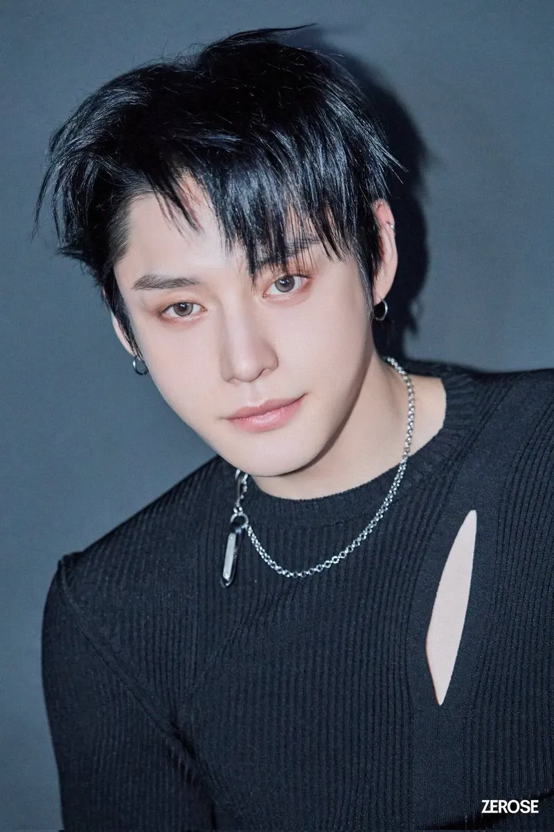 Behind-the-scenes cut of Kim Jiwoong (ZEROBASEONE)