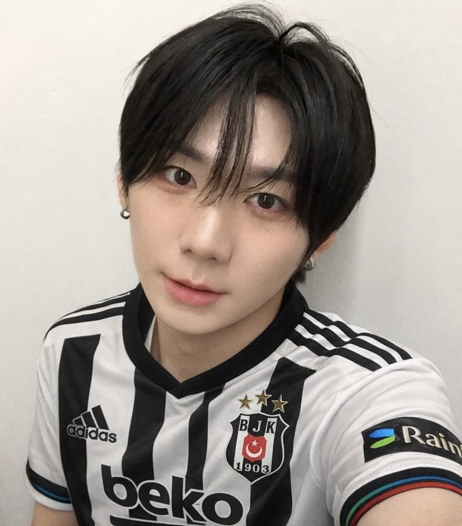 Latest photo of Park Han (AHOF)