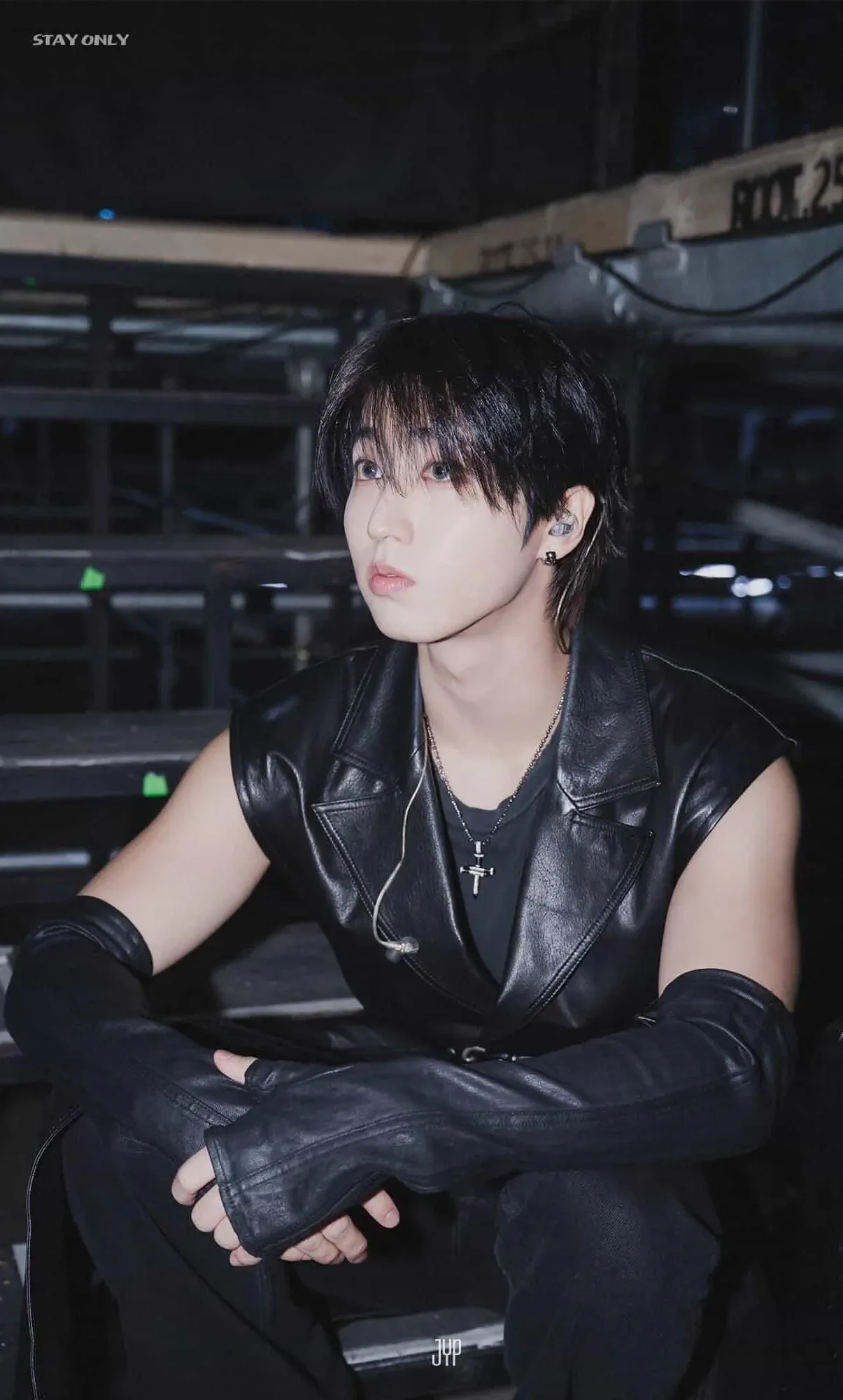 Today's most popular wallpaper in the 한 (Stray Kids) community