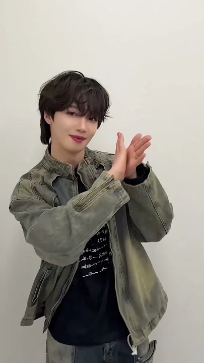 Today's most popular wallpaper in the Lim Youngmin community