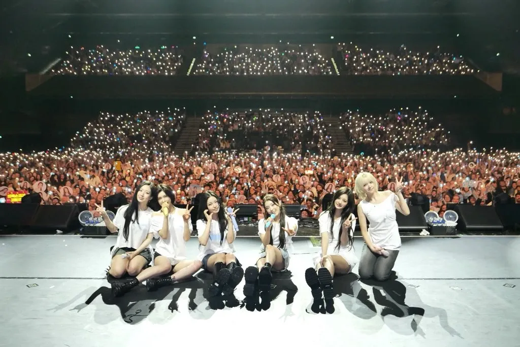 Recent activity shot of NMIXX