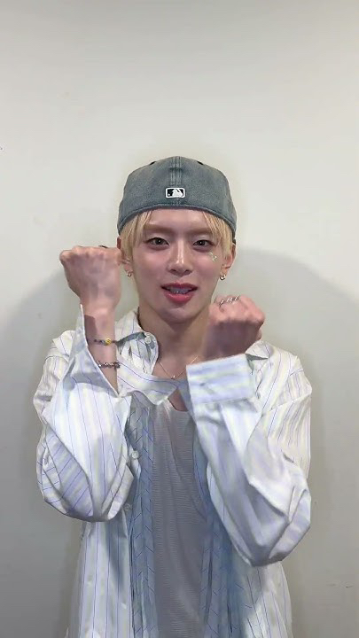 Recent activity shot of VERIVERY