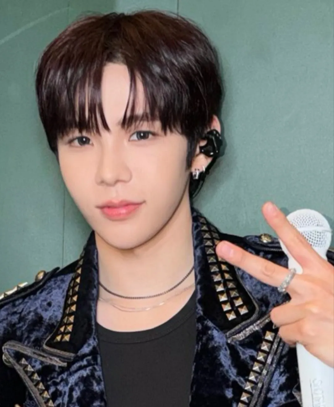 Recent activity shot of SHOTARO (RIIZE)