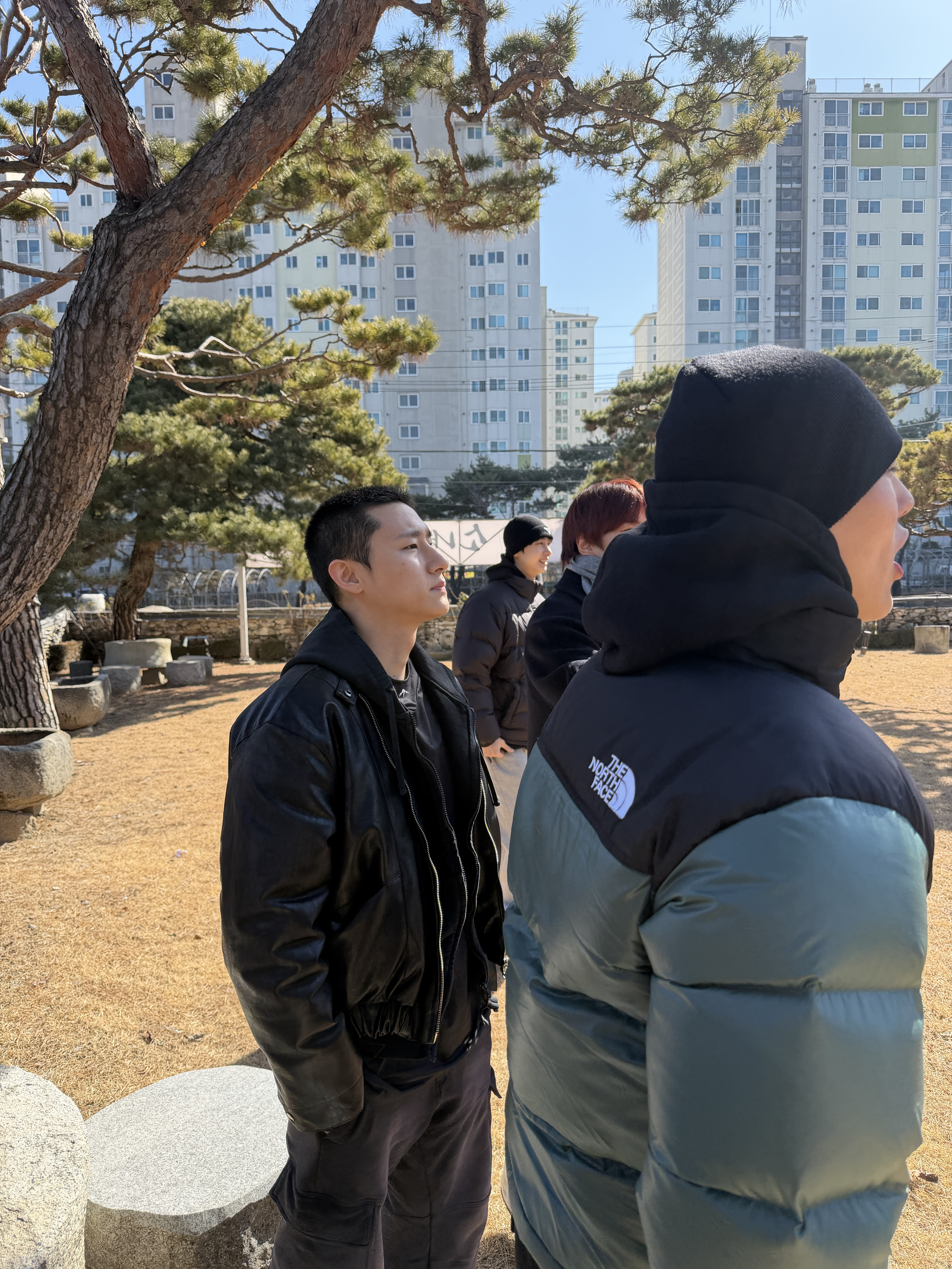 Foto aktivitas terbaru MONSTA X