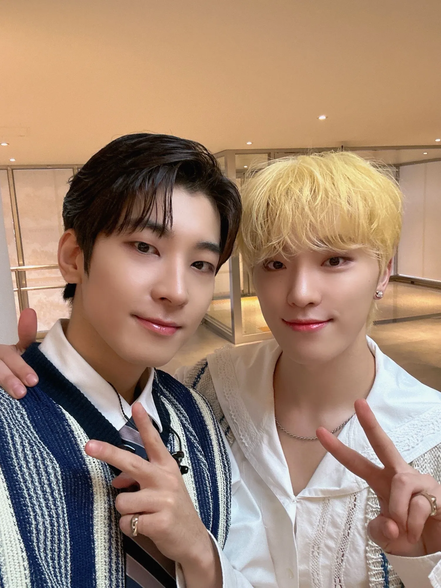 Behind-the-scenes cut of Wonwoo (SEVENTEEN)