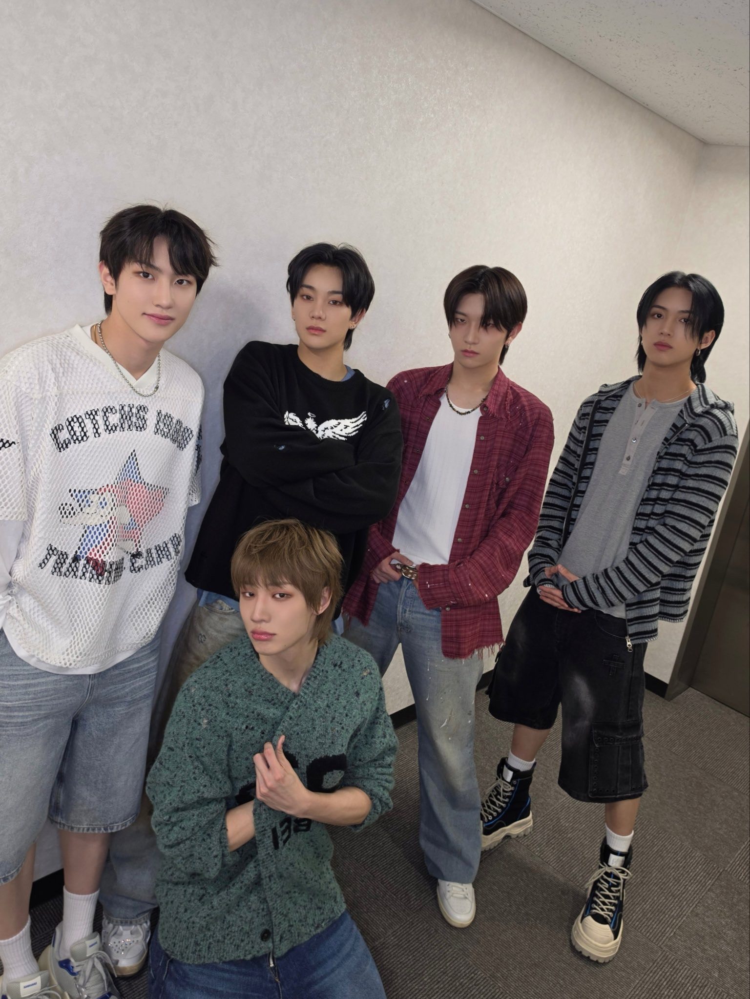 Behind-the-scenes cut of TNX