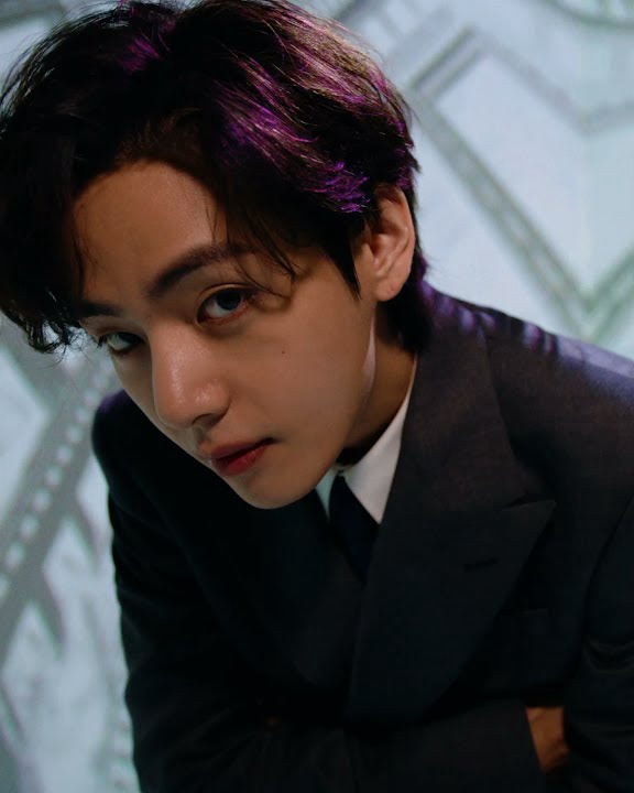 V (BTS)の舞台裏ショット