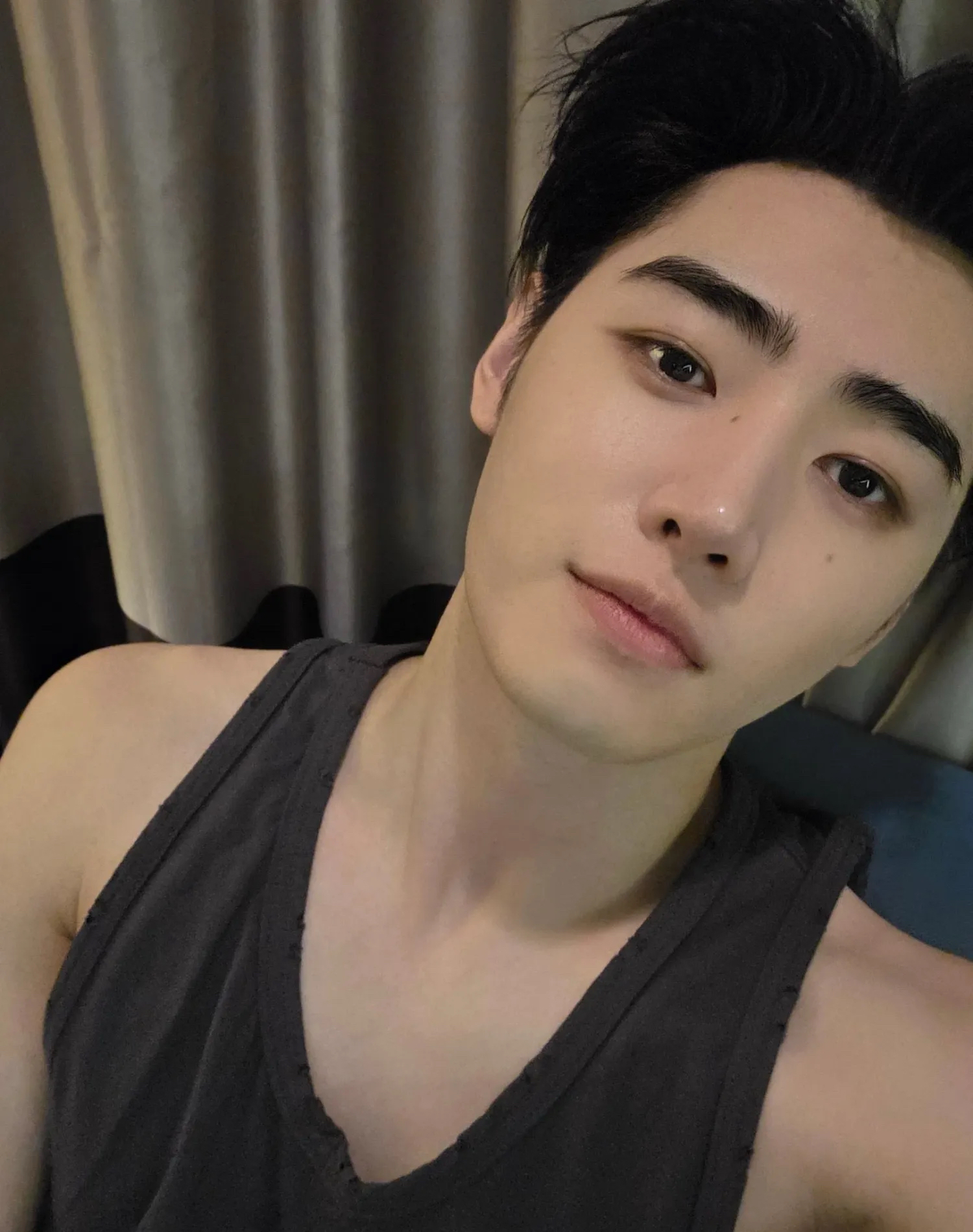 Behind-the-scenes cut of Sunghoon (ENHYPEN)