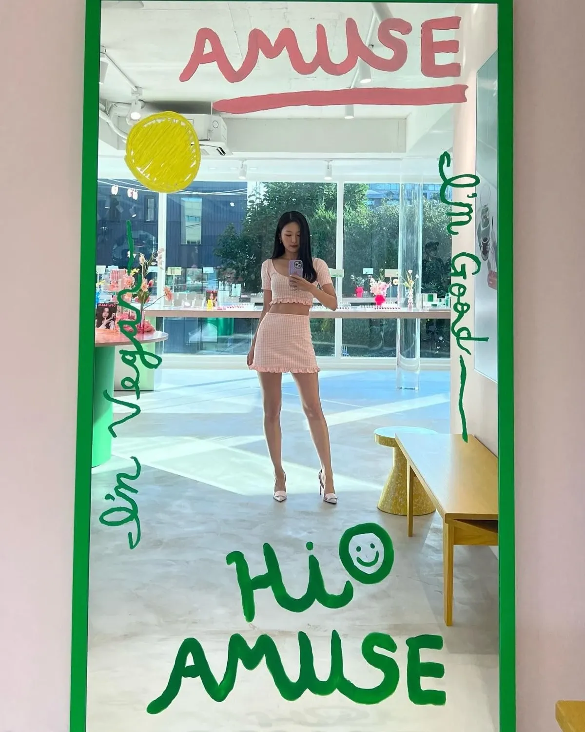 Latest photo of Seulgi (Red Velvet)