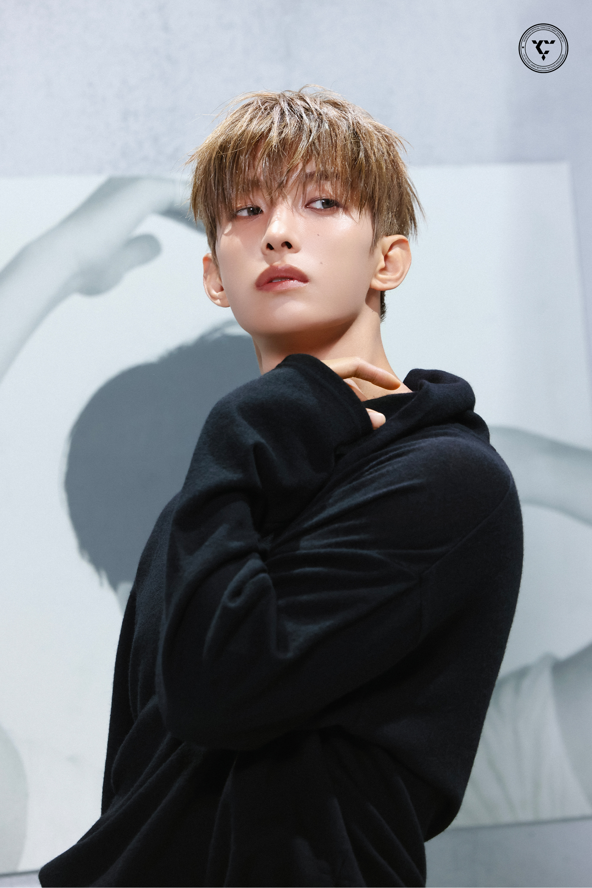 DK (SEVENTEEN)的幕後花絮