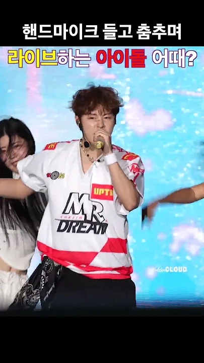 粉丝推荐的河成云壁纸图片