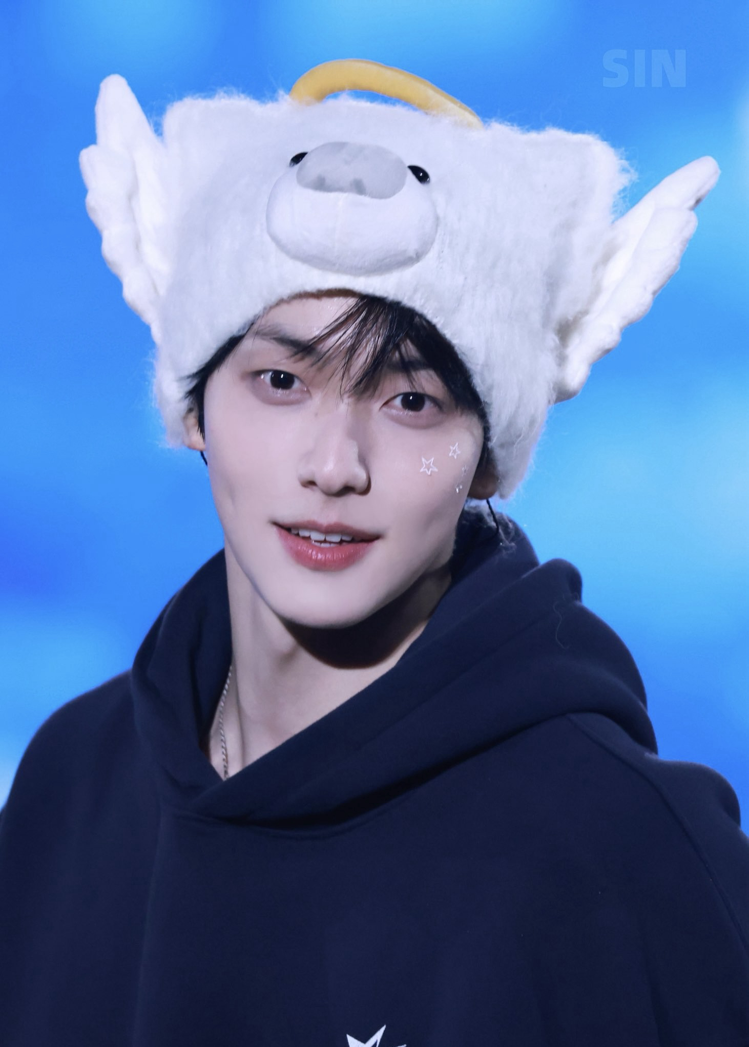 Foto aktivitas terbaru Soobin (TOMORROW X TOGETHER)