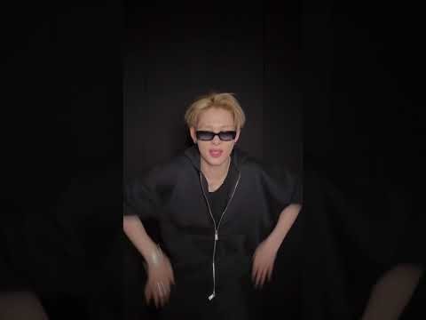 Foto aktivitas terbaru NI-KI (ENHYPEN)