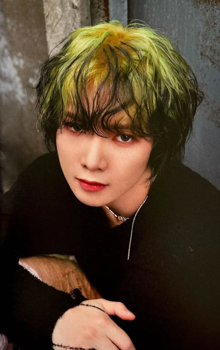 Recent activity shot of Yeosang (ATEEZ)
