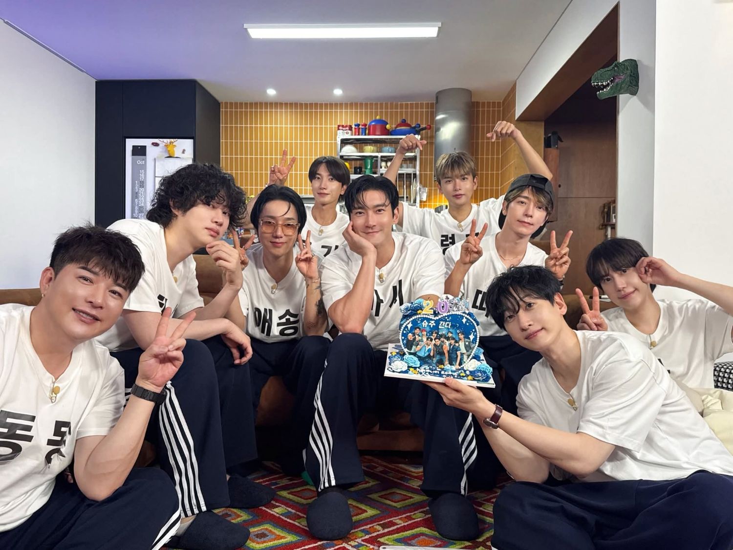 Potret di balik layar Super Junior