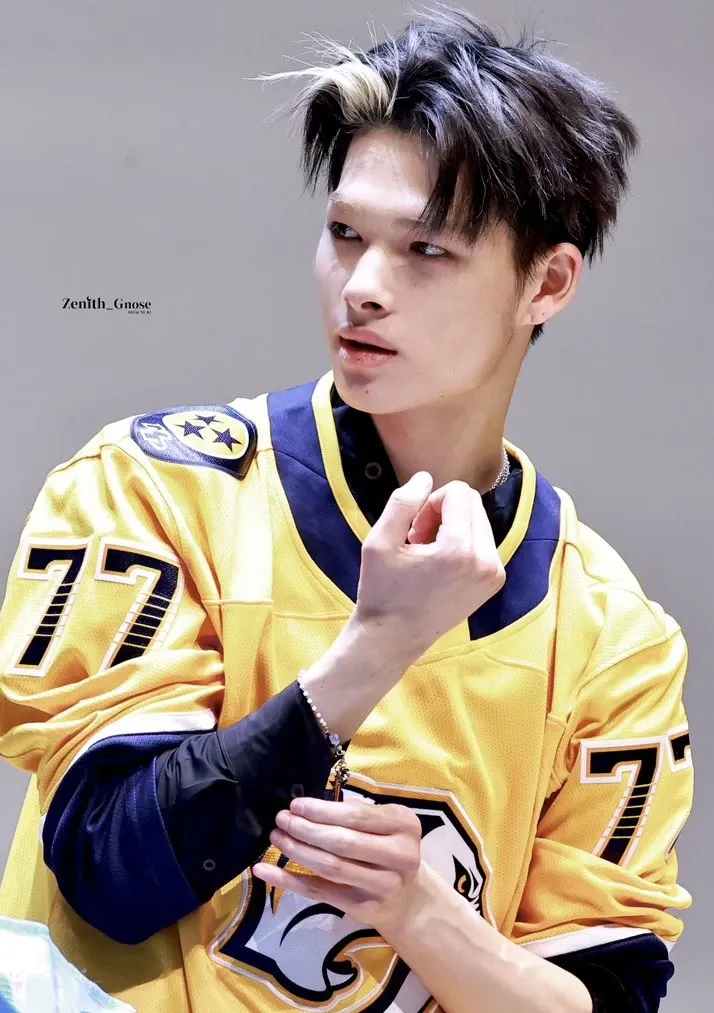 Momen yang diabadikan oleh penggemar NI-KI (ENHYPEN)