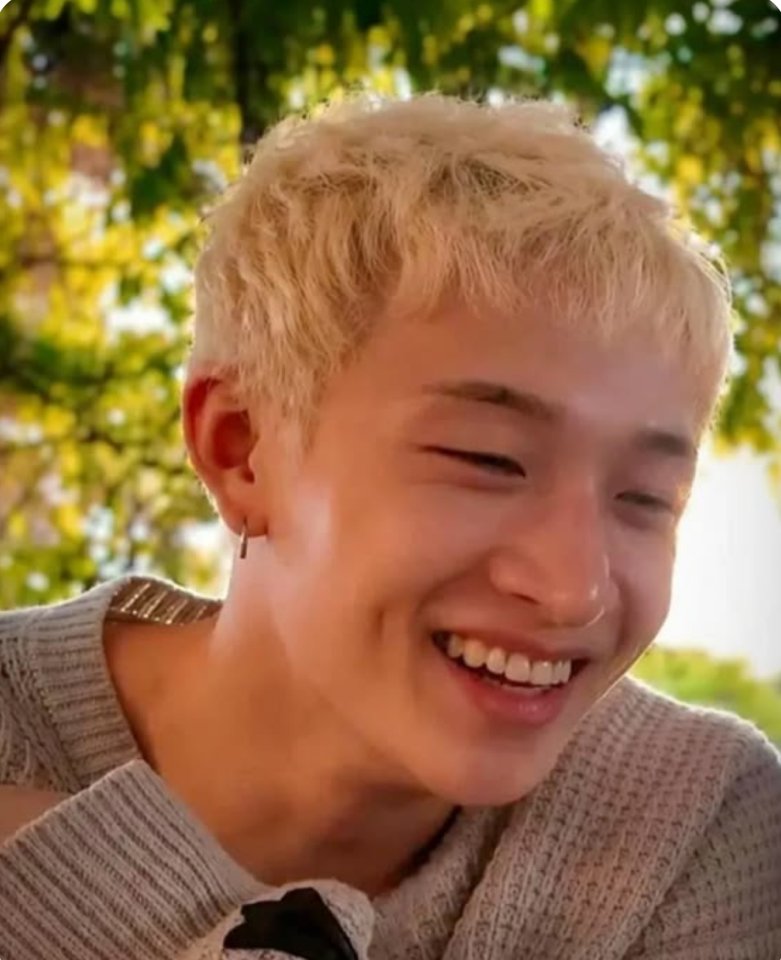 Foto aktivitas terbaru Bang Chan (Stray Kids)