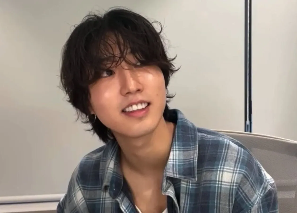 A moment captured by HAN (Stray Kids)'s fan