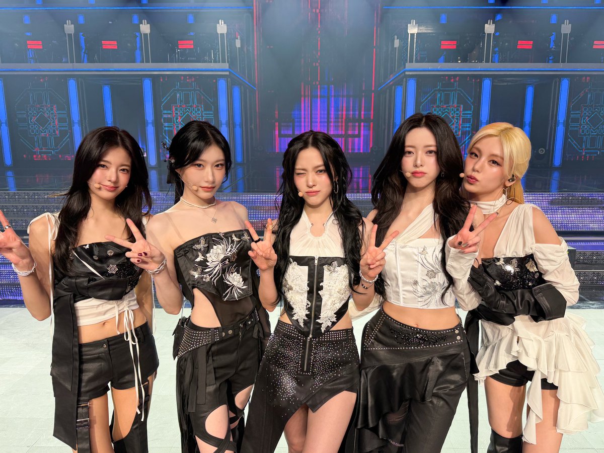 Foto aktivitas terbaru ITZY