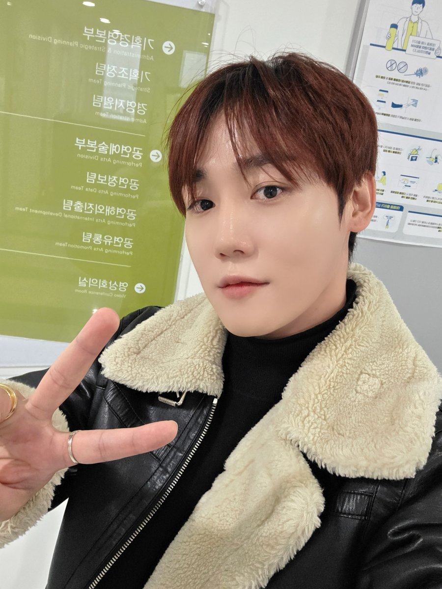 골든차일드의 비하인드 컷