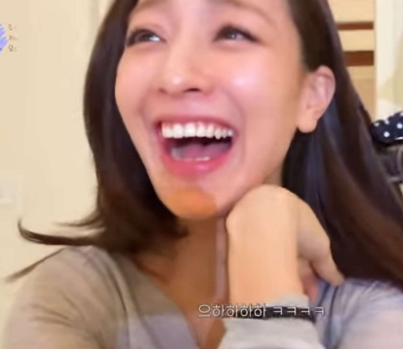 A moment captured by Jihyo (TWICE)'s fan