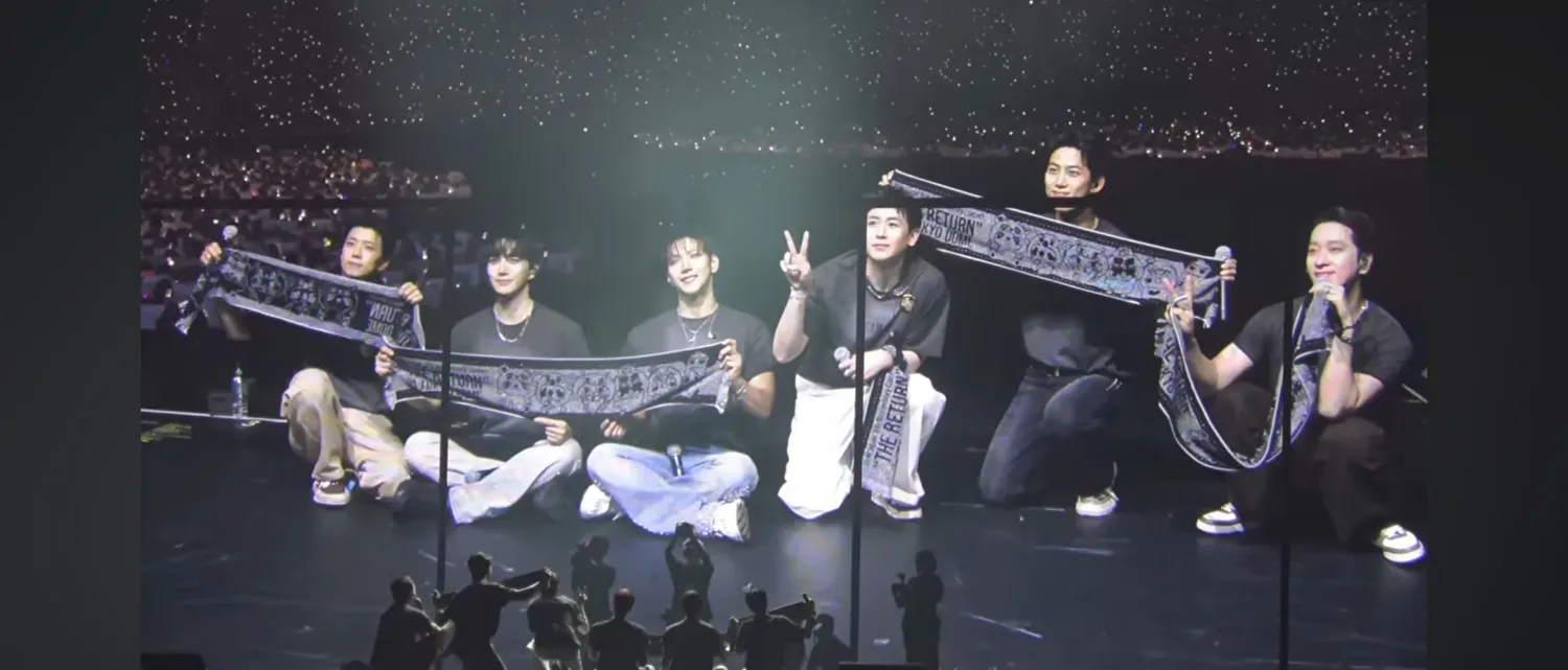 Behind-the-scenes cut of Nichkhun (2PM)