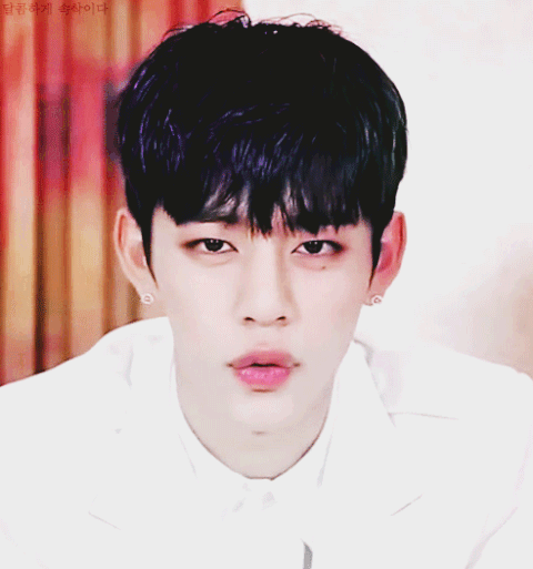 大賢 (B.A.P)粉絲拍下的瞬間