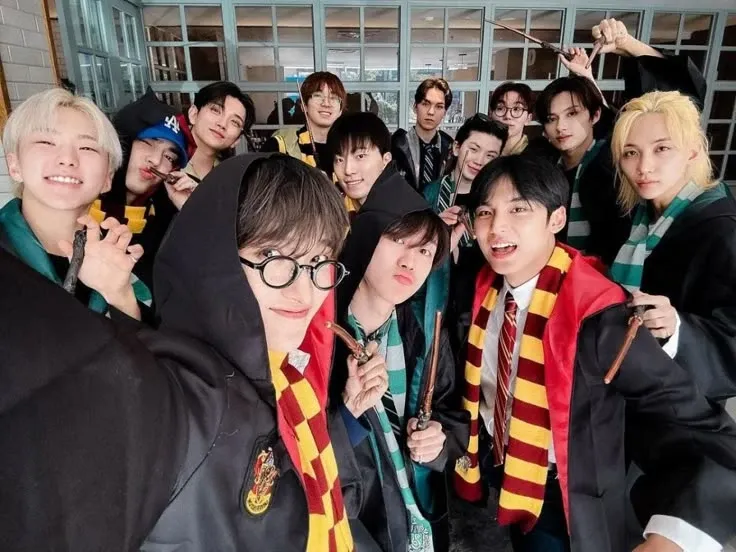 Foto aktivitas terbaru SEVENTEEN