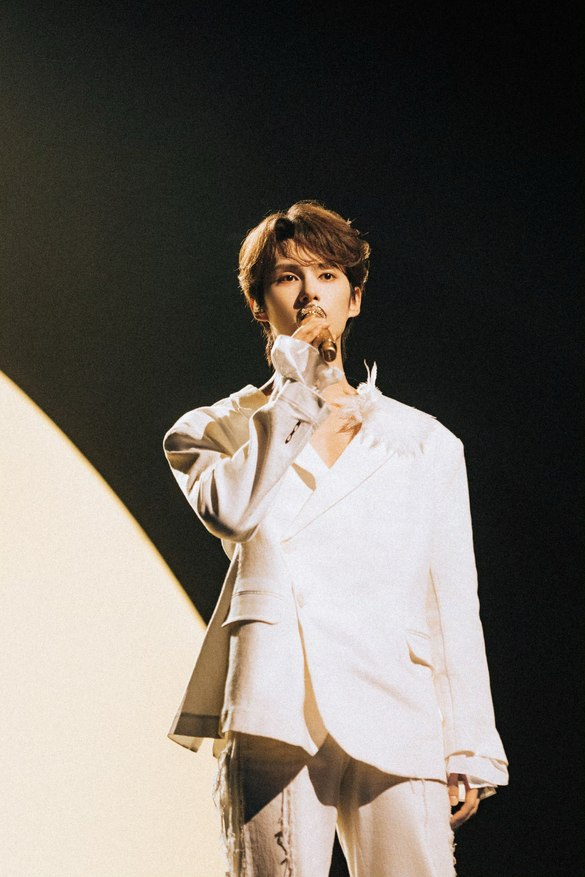 Jun (SEVENTEEN)的幕后花絮