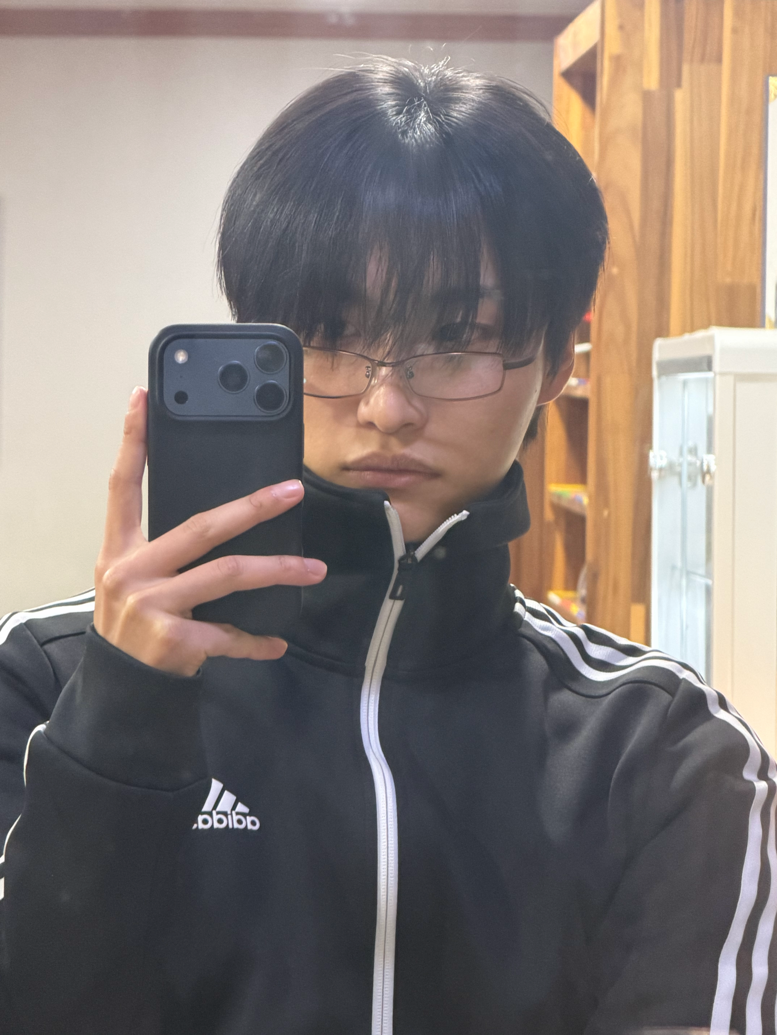 Recent activity shot of Seonghwa (ATEEZ)