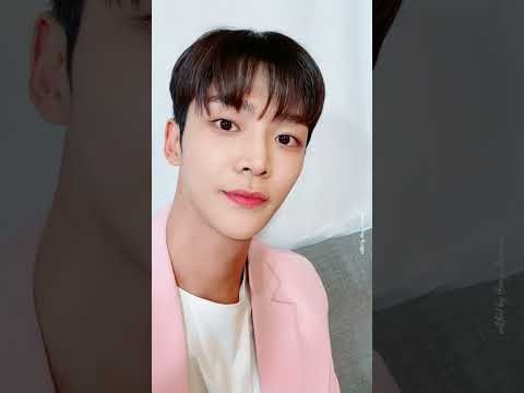 A moment captured by Rowoon's fan