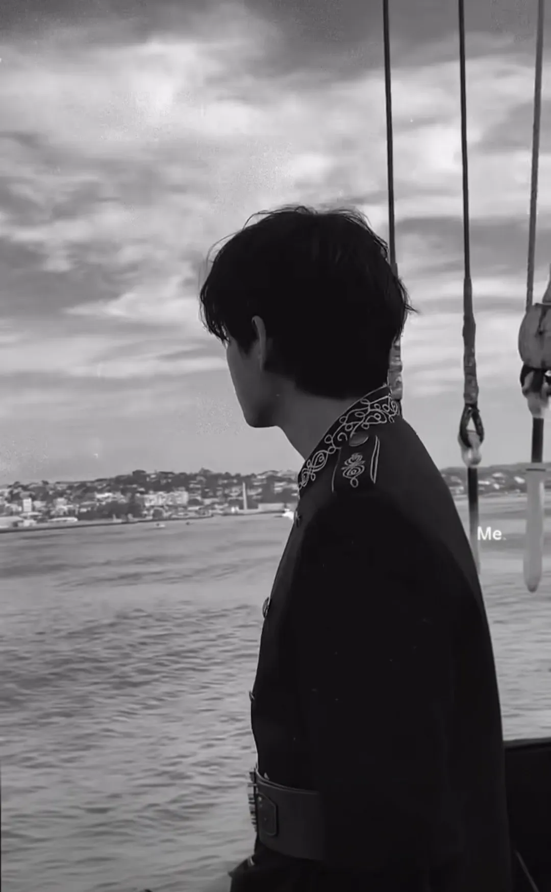 뷔 (방탄소년단)의 비하인드 컷