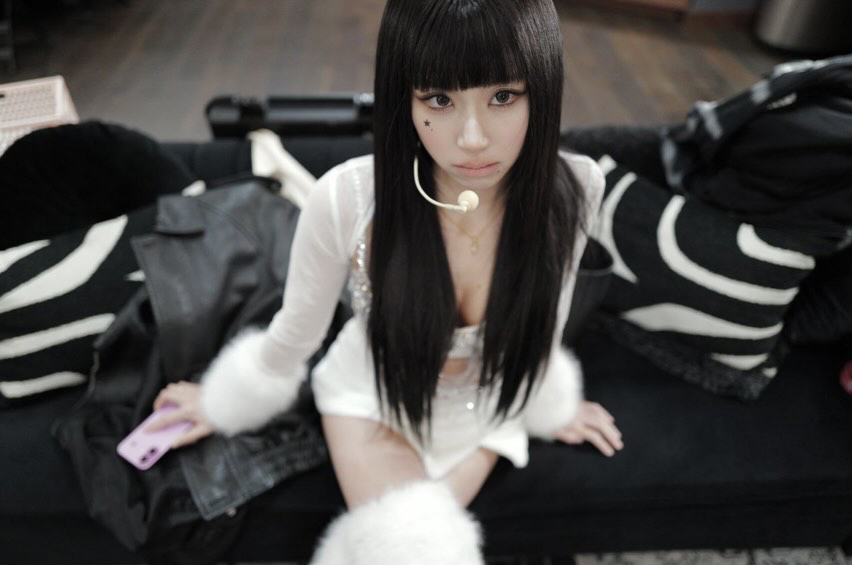 Foto aktivitas terbaru Chaeyoung (TWICE)