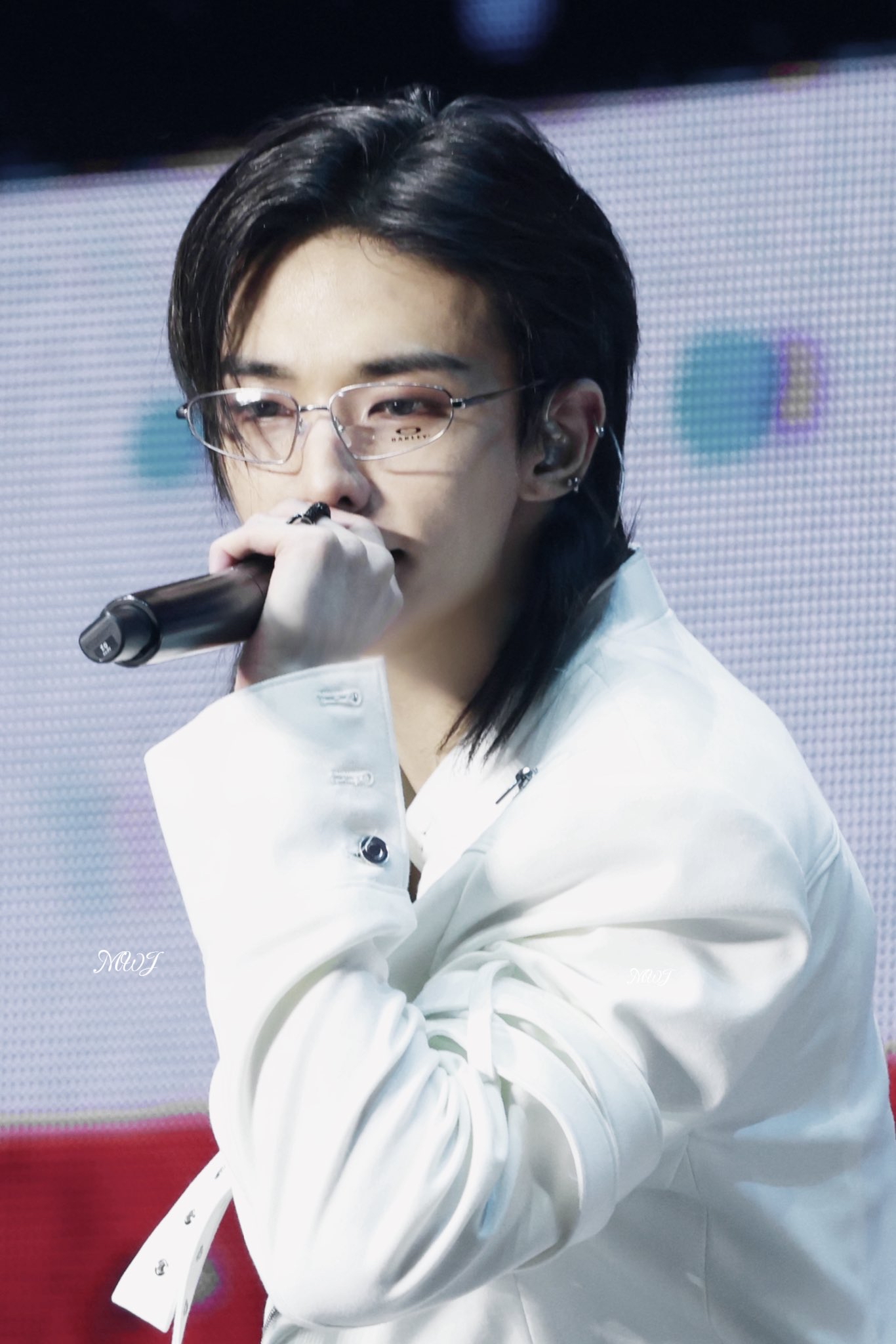 Latest photo of Hyunjin (Stray Kids)