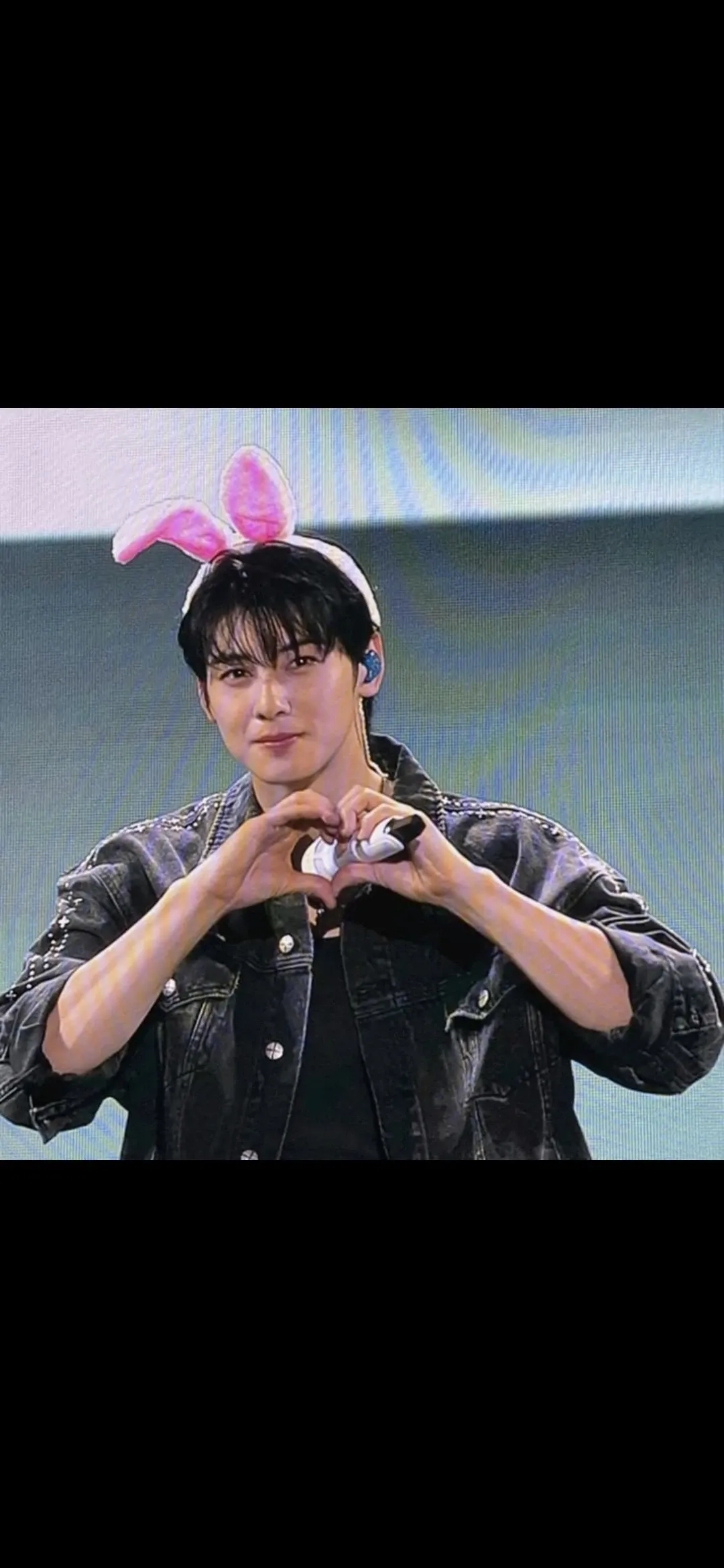 Today's most popular wallpaper in the Eunwoo (ASTRO) community