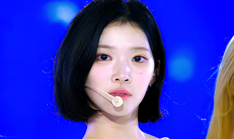 Recent activity shot of Jiwoo (Hearts2Hearts)