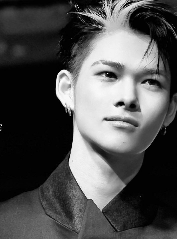 Behind-the-scenes cut of NI-KI (ENHYPEN)