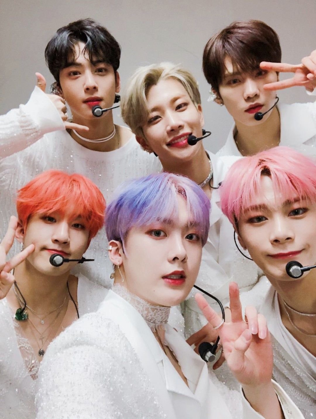 A moment captured by Moonbin (ASTRO)'s fan