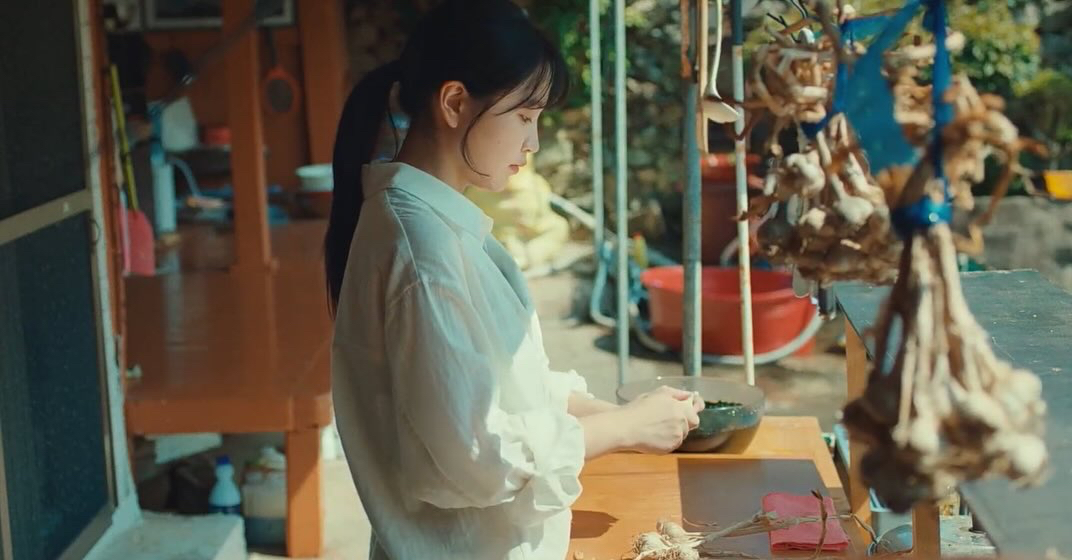 Behind-the-scenes cut of Yeri (Red Velvet)
