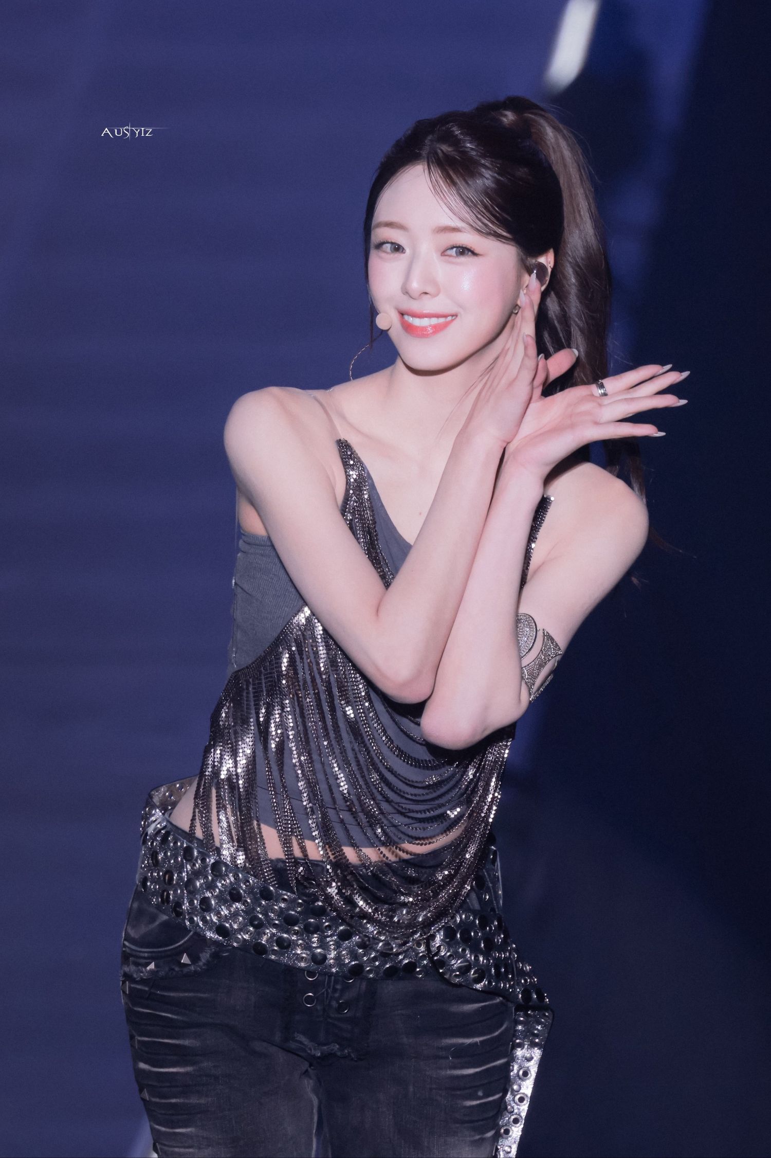 有娜 (ITZY)的幕后花絮