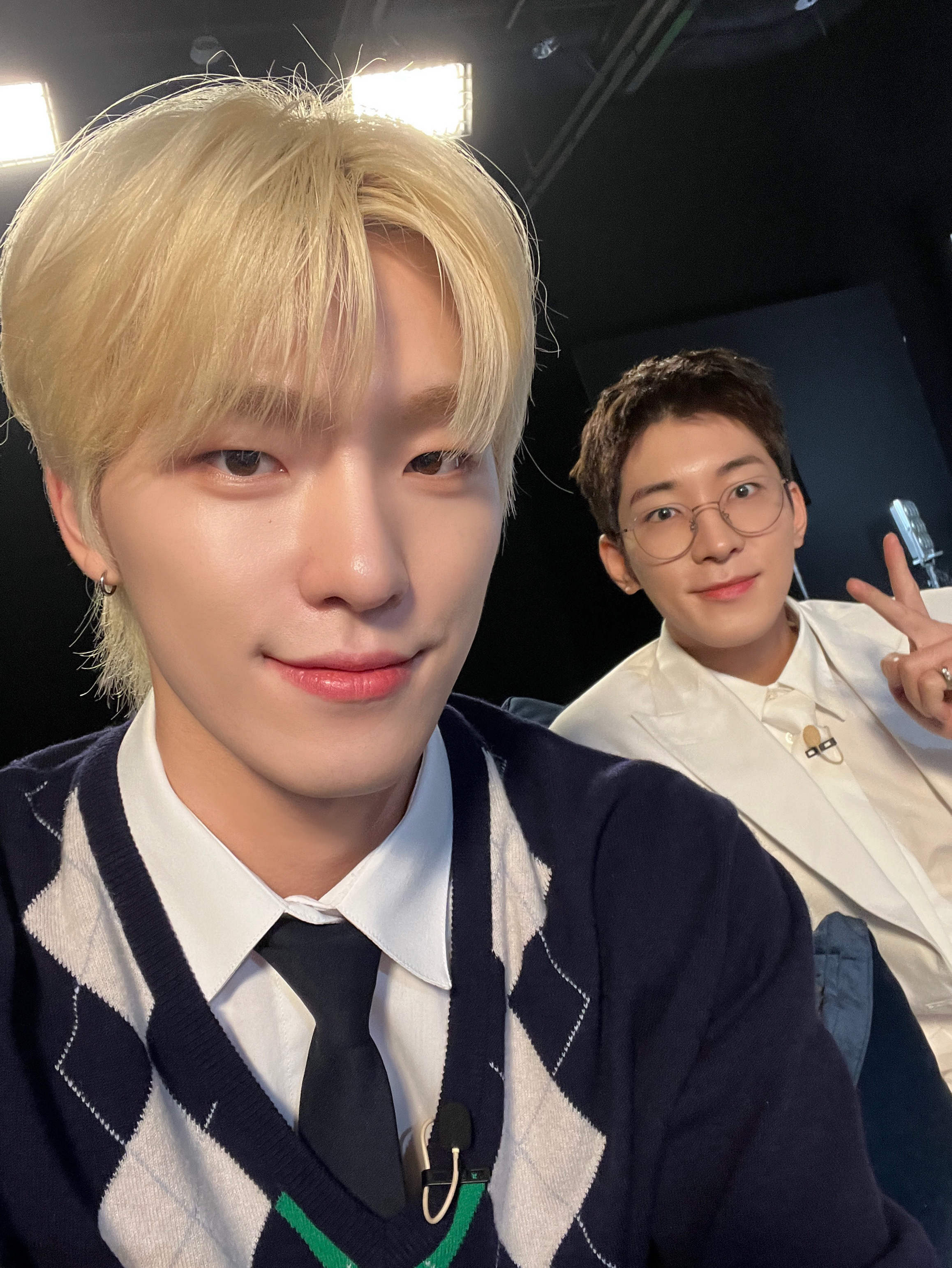 A moment captured by Dino (SEVENTEEN)'s fan