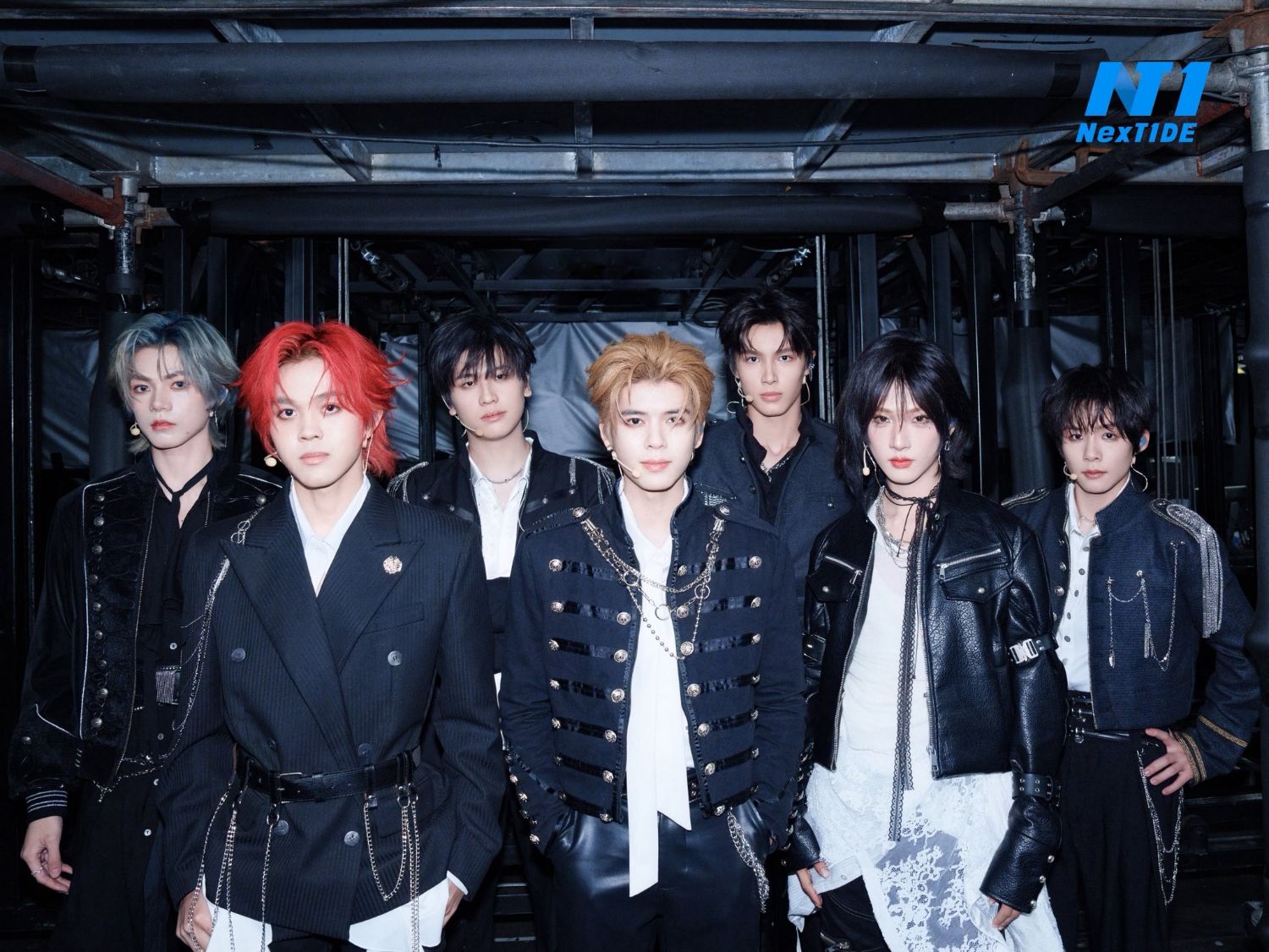 A moment captured by NexT1DE's fan