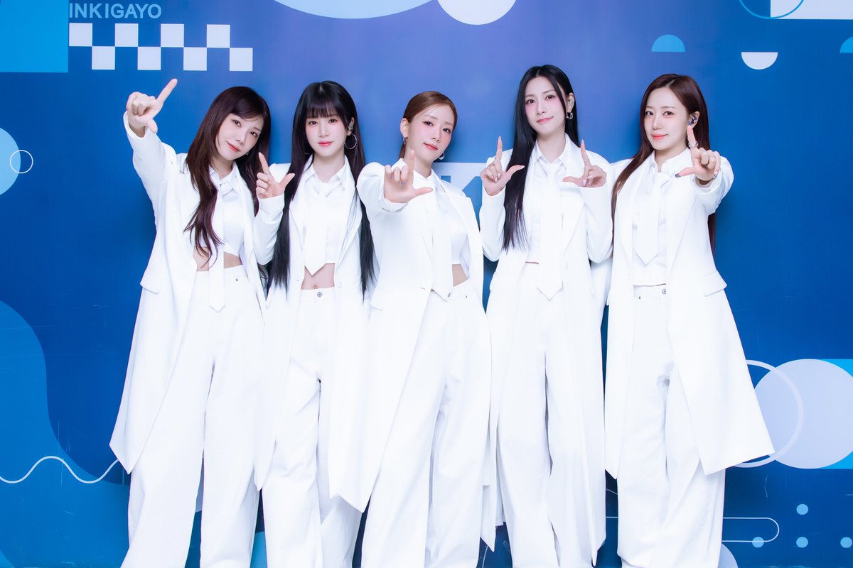 Apinkの最近の活動写真