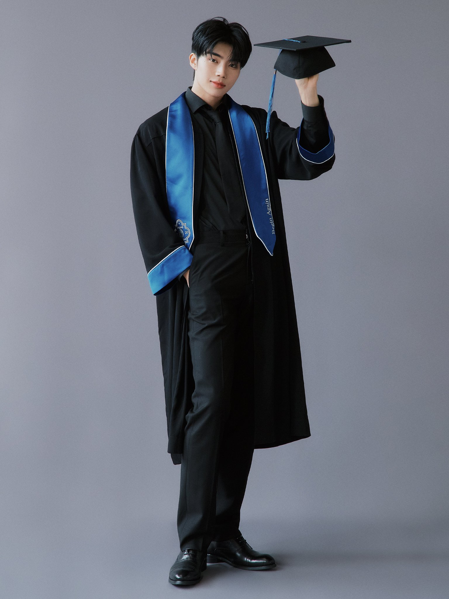 Recent activity shot of Park Gunwook (ZEROBASEONE)