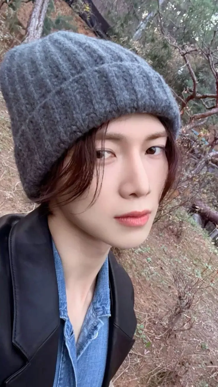Foto aktivitas terbaru Yeosang (ATEEZ)