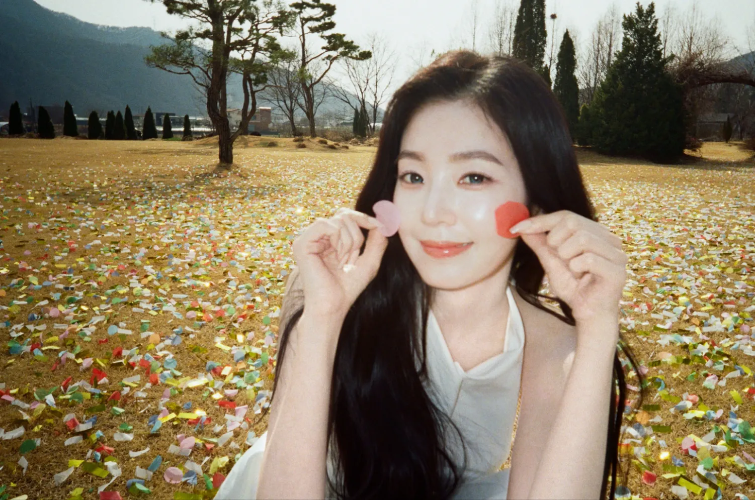 Behind-the-scenes cut of Irene (Red Velvet)