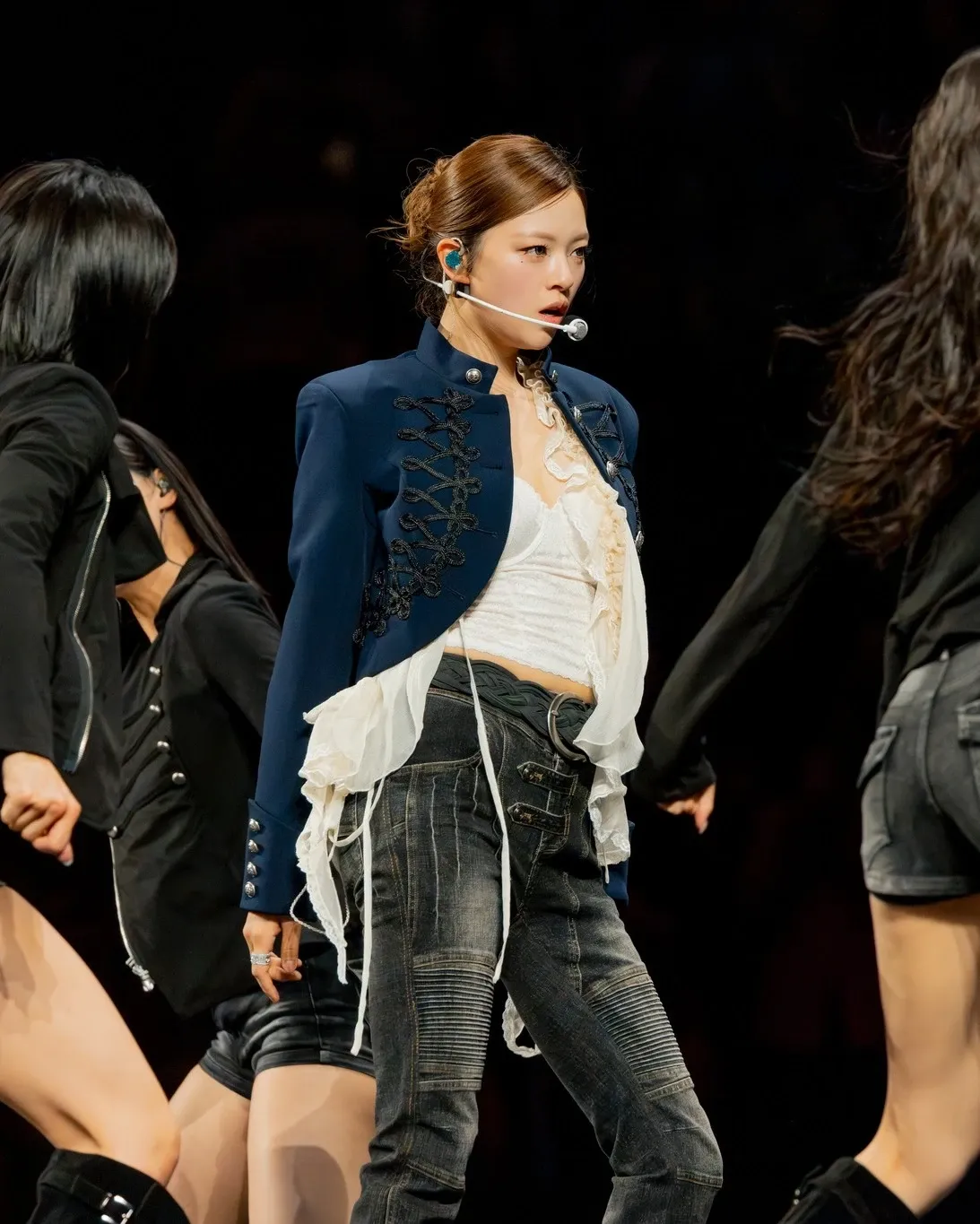 Behind-the-scenes cut of Jeongyeon (TWICE)