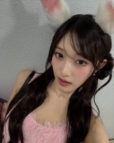 Leeseo (IVE)的最新活动照片