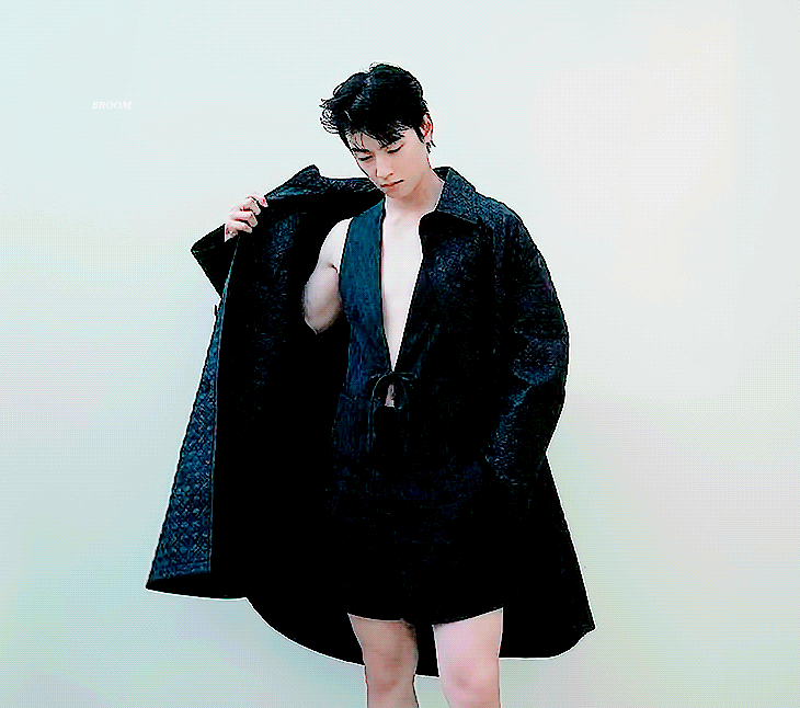 Behind-the-scenes cut of Eunwoo (ASTRO)