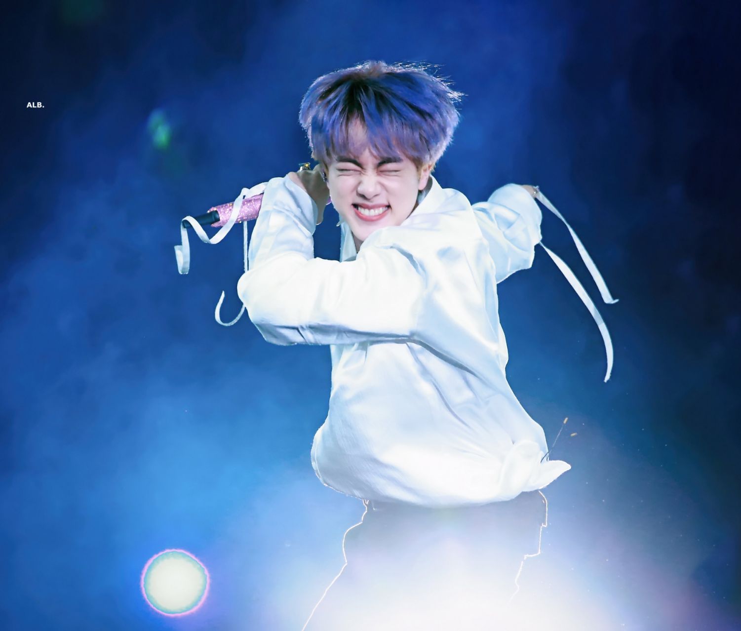 Potret di balik layar Jin (BTS)